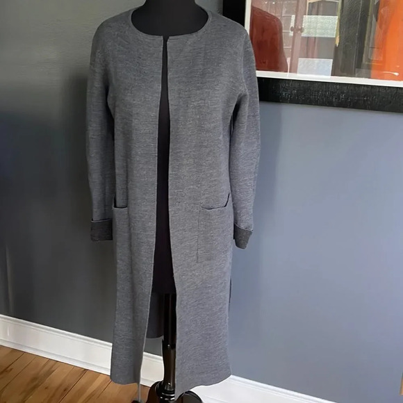 Tahari shades of gray merino wool blend open front long cardigan. Small. - Picture 1 of 7
